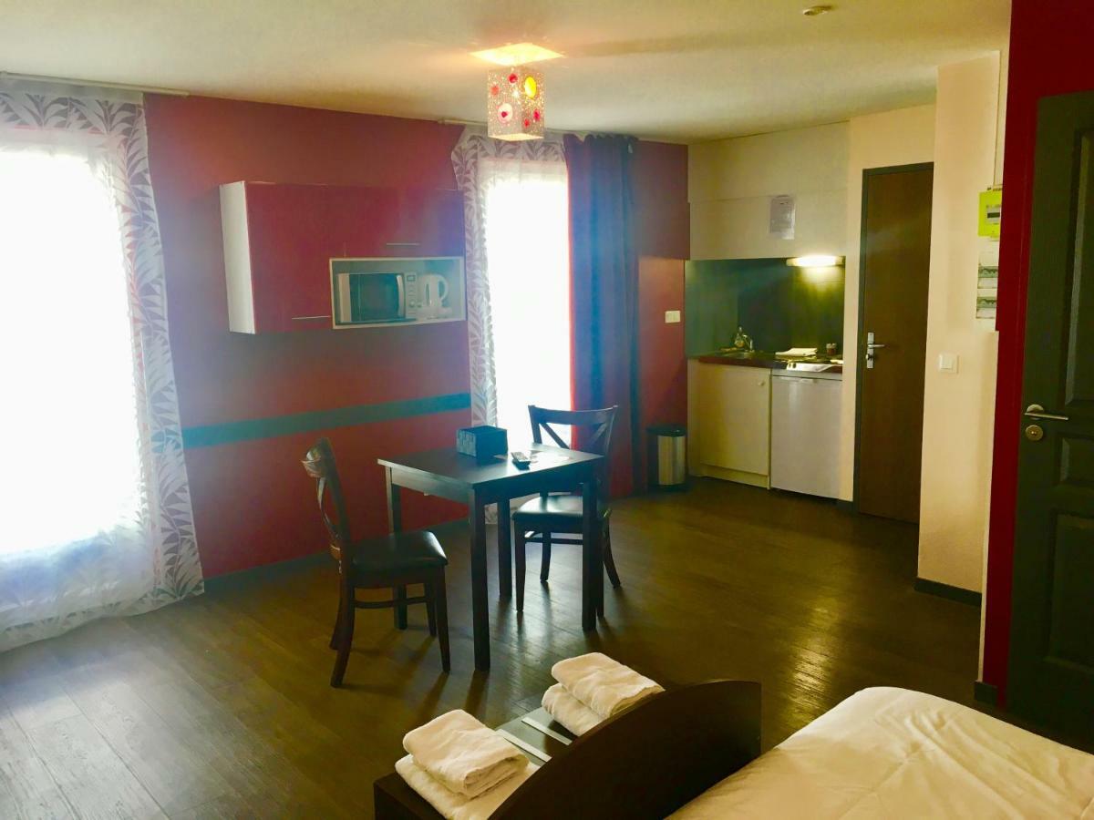 Bourg Centre Residence Екстериор снимка